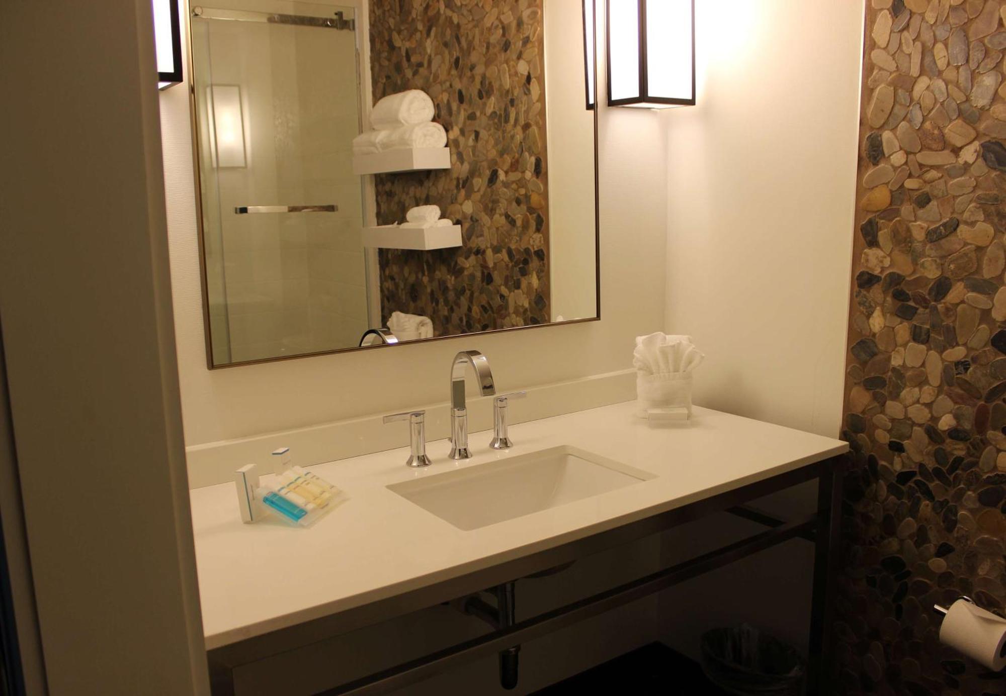 Hilton Garden Inn Houston Cypress Station Westfield Bagian luar foto